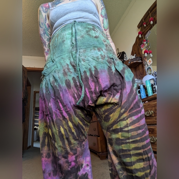 Tie-Dye Harem Pants - Picture 2 of 4